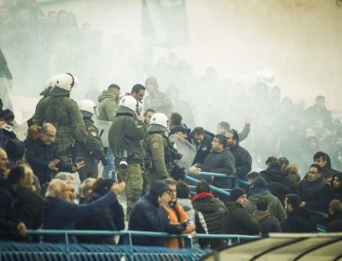 Επεισόδια στον αγώνα Εθνικός-Προοδευτική - Εδάρη ο γενικός αρχηγός των φιλοξενούμενων (φωτό)